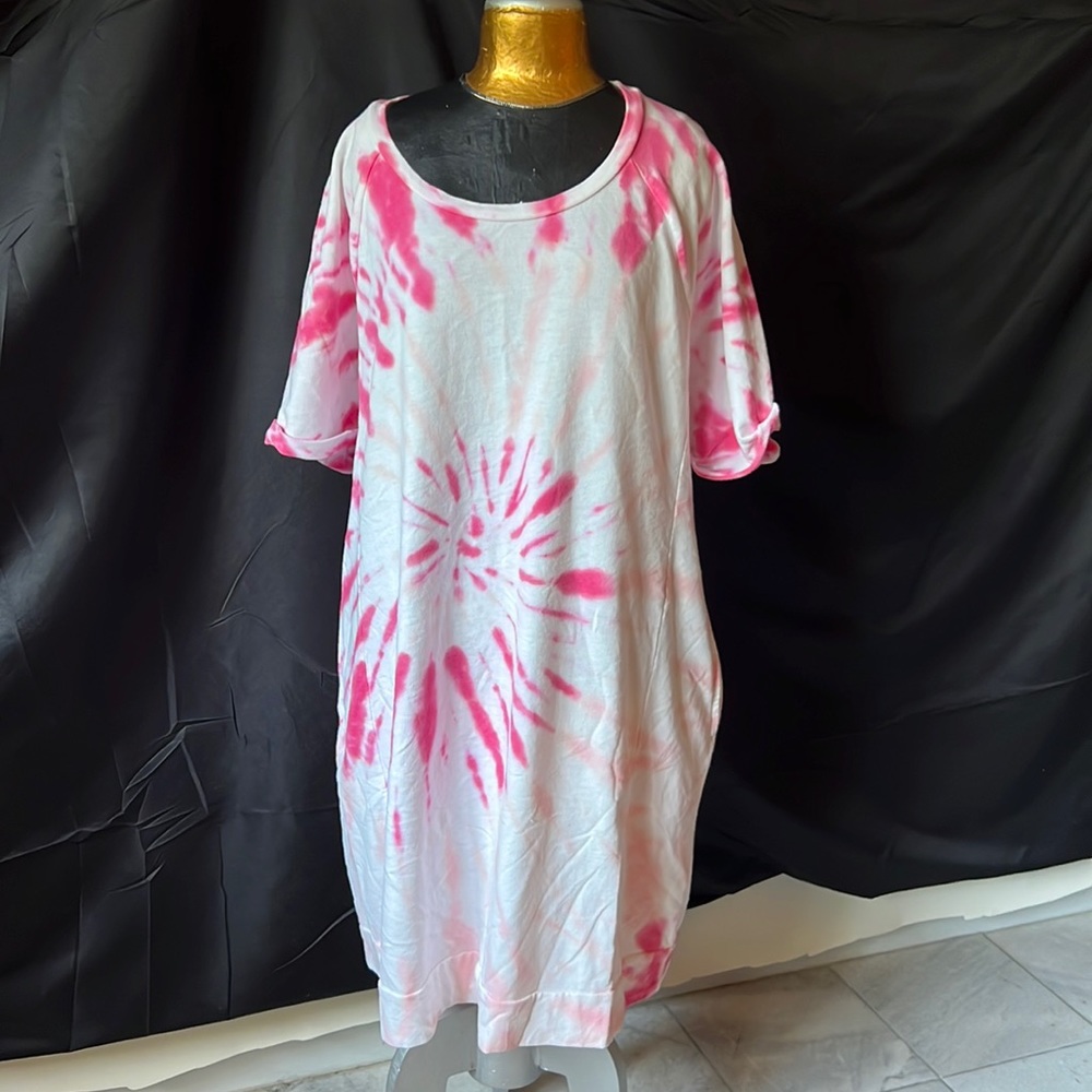 Cute! Long tye dyed lane Bryant sweatshirt Sz 22/24